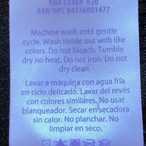 Red Fleece Sleep Top has Faux Fur Polar Bear Wearing Red Plaid Scarf Small - Picture 6 of 6